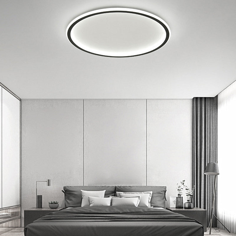 Circle Metal Ceiling Light Fixture Minimalist Style LED Flush Mount Ceiling Light