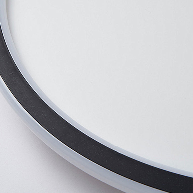 Circle Metal Ceiling Light Fixture Minimalist Style LED Flush Mount Ceiling Light