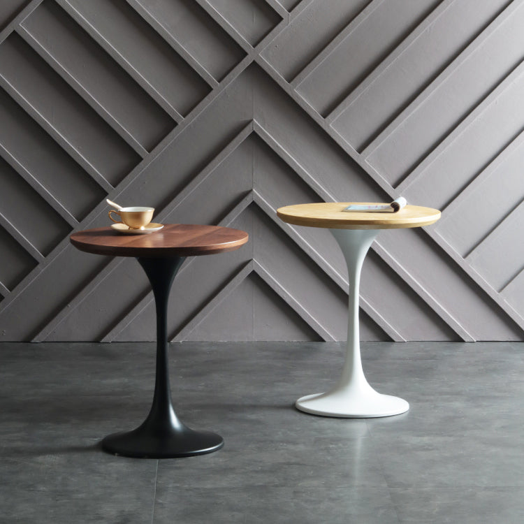 Pedestal redondo Mesa de comedor informal Mesa fija con madera maciza