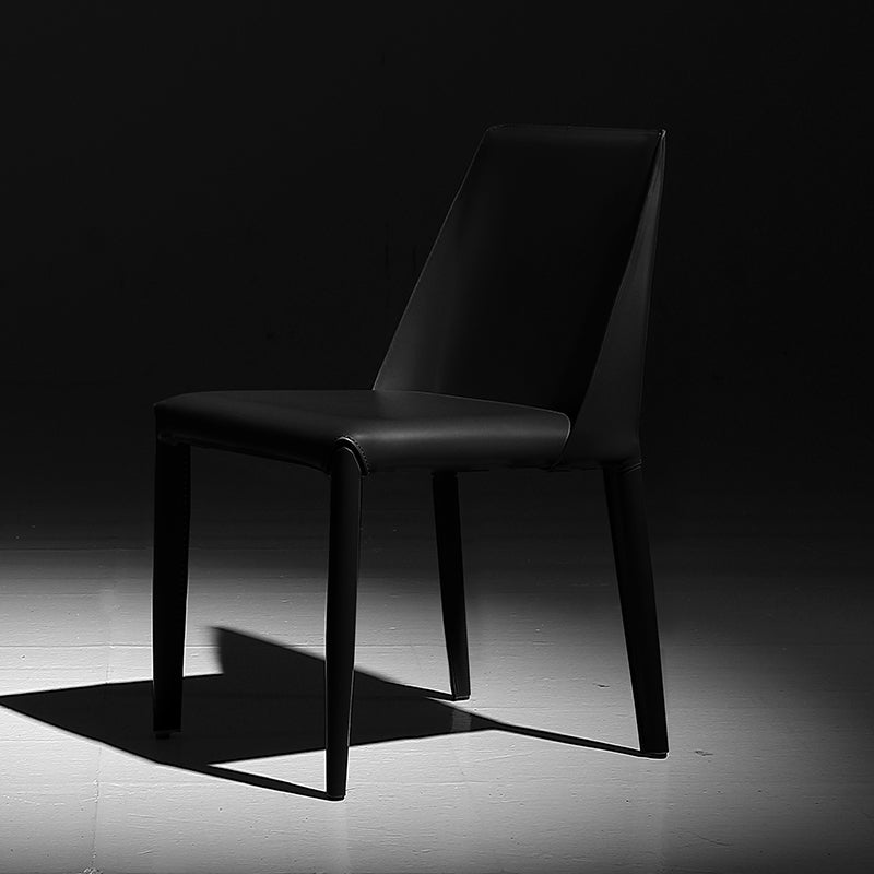 Silla de comedor de cuero moderna, silla lateral de metal sin brazos para uso doméstico