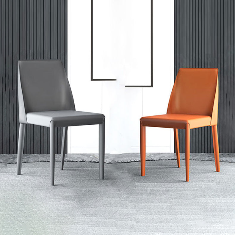 Silla de comedor con acabado mate de cuero, silla lateral con respaldo sólido para el hogar, estilo diseñador