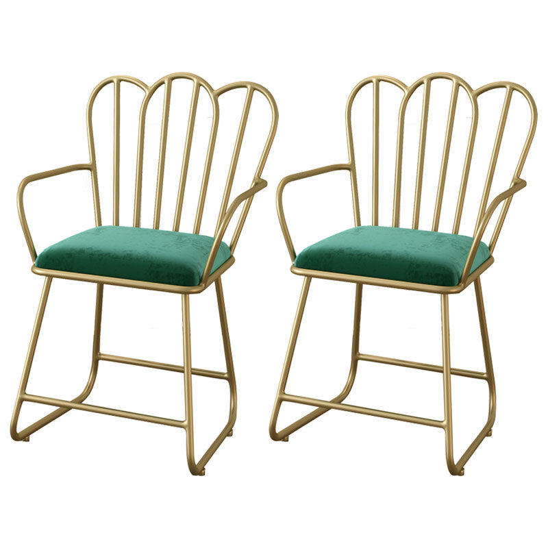Silla de comedor de terciopelo Glam, sillón lateral de comedor de metal para uso en restaurantes