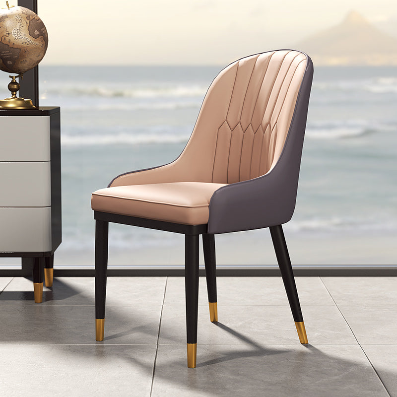 Silla auxiliar de comedor de cuero con respaldo sólido de diseño escandinavo