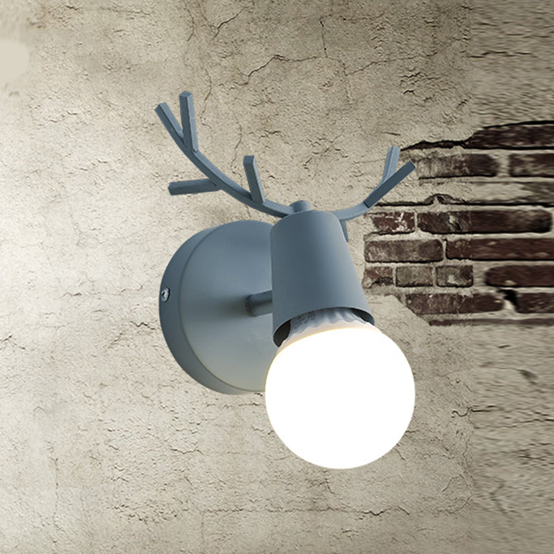 Luce a parete nordica moderna per pareti in metallo unico