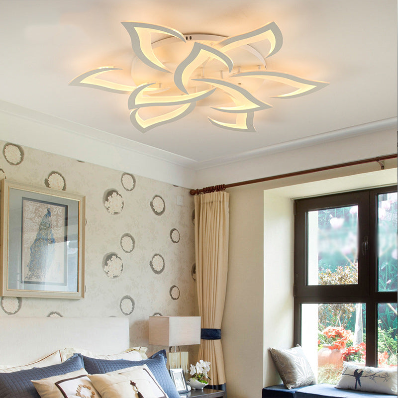 Flower Metal Ceiling Mounted Lamp Fixture Nordic LED White Ceiling Light Fixture