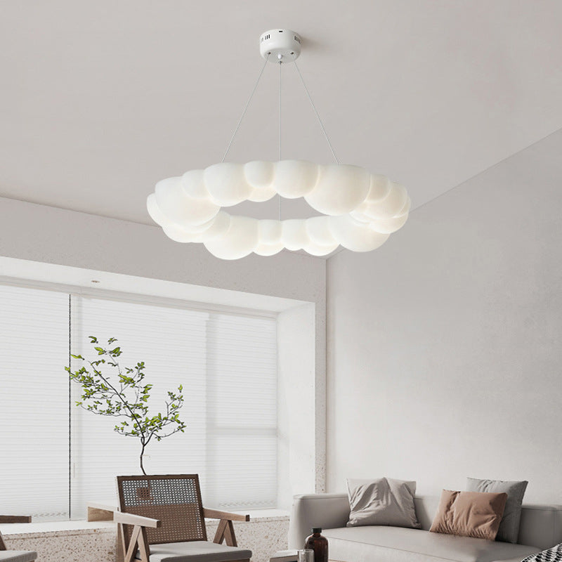 Circle Metal Ceiling Hanging Light Nordic Style LED White Ceiling Pendant Light