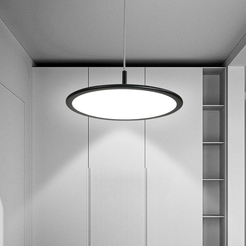 Salle de salle à manger en forme de disque