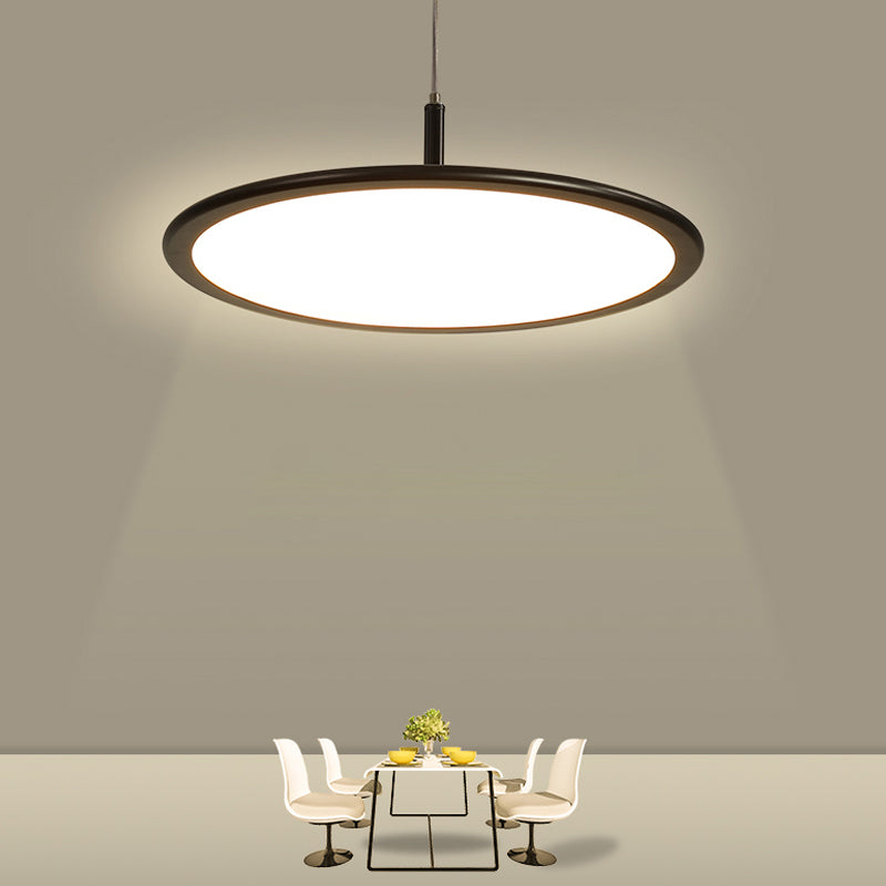 Salle de salle à manger en forme de disque