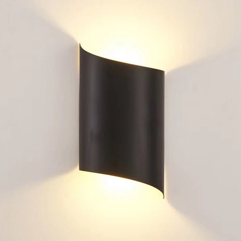 Zeitgenössische Aluminium -Wandleuchte 8,5 "hoch 2 Leuchten LED -Wandscheibe für draußen