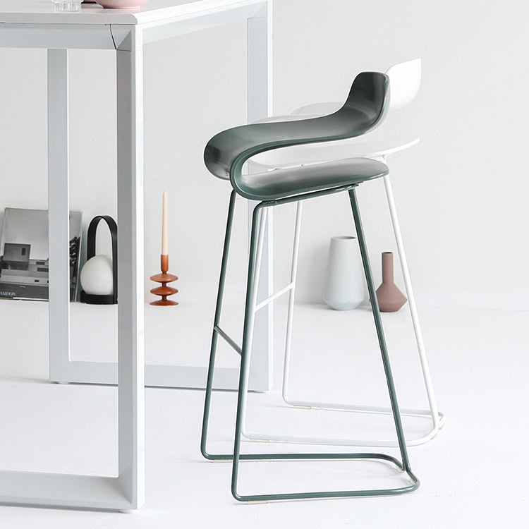 Moderner Thekenhocker ohne Armlehnen, Stahl-Café-Barhocker mit Kunststoffsitz