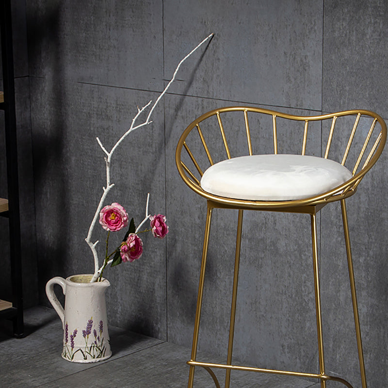 Modern Style Iron Bar Stool Low Back with Footrest Living Room Simple Bar Stool 30 Inches