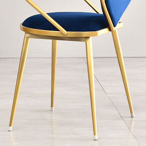 El comedor del terciopelo de Glam preside la silla de comedor del brazo del metal para el uso del restaurante