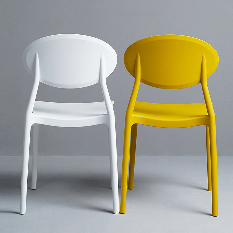 Silla de comedor moderna con respaldo abierto, sillas laterales sin brazos con patas de plástico
