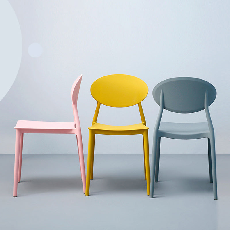Silla de comedor moderna con respaldo abierto, sillas laterales sin brazos con patas de plástico