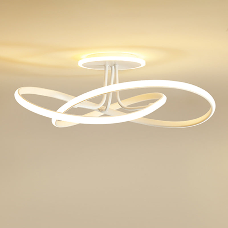 Moderne stijl lineaire vorm plafondarmaturen metaal 2 lichte plafondverlichting