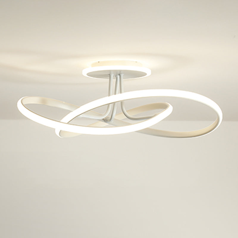 Moderne stijl lineaire vorm plafondarmaturen metaal 2 lichte plafondverlichting