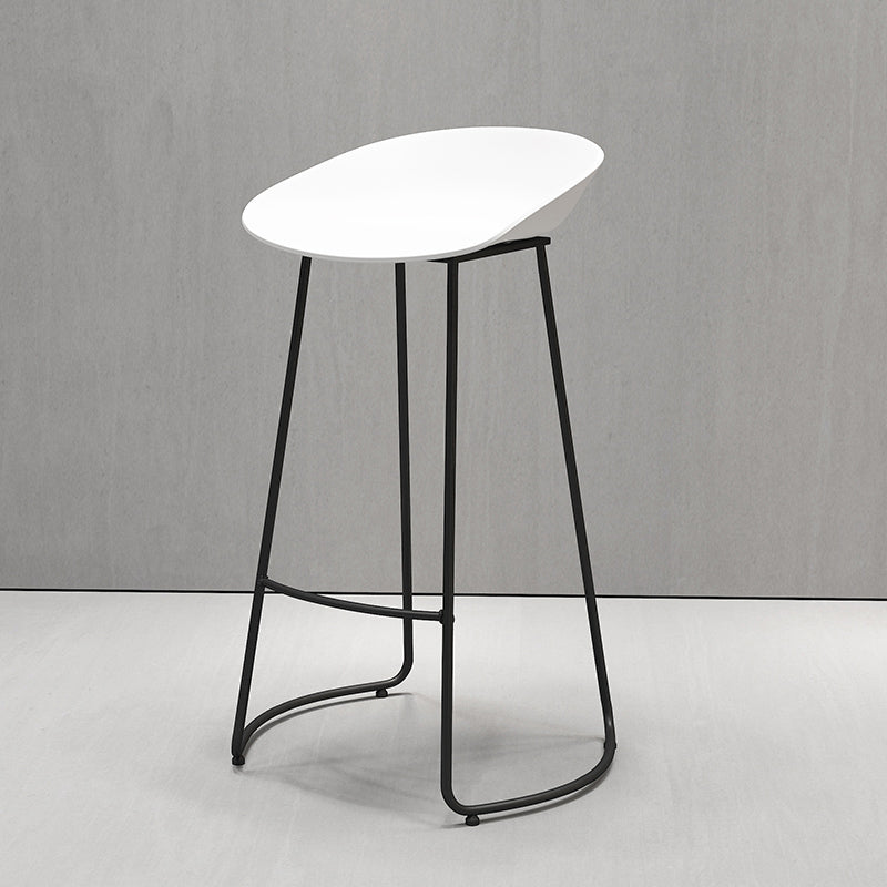 Modern Style Metal Bar Stool with Footrest and Low Back Cafe Creative Bar Stool