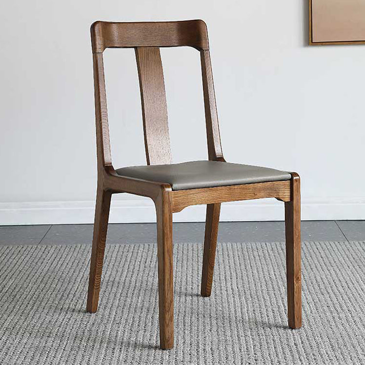 Pièces modernes 1/4/5/7 Pièces à manger à manger en pierre fritté Ensemble avec des jambes en bois pour la cuisine