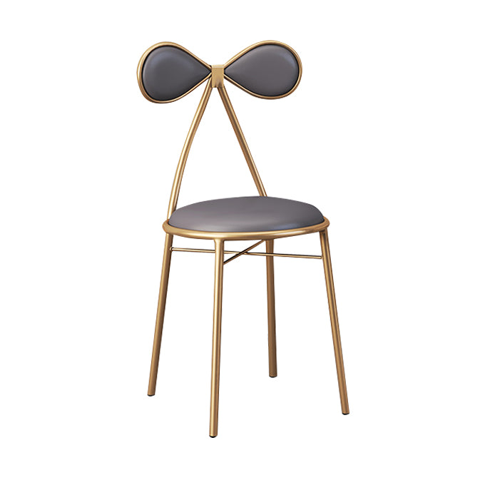 Scandinavisch design armloze bijzetstoel lederen eetkamerstoel met open rug