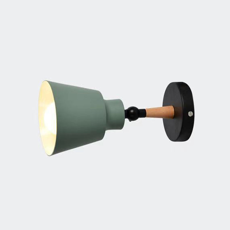 Nordic Metall Wall Light 5 "breite Makkaronwandleuchten mit Holz für Wohnzimmer