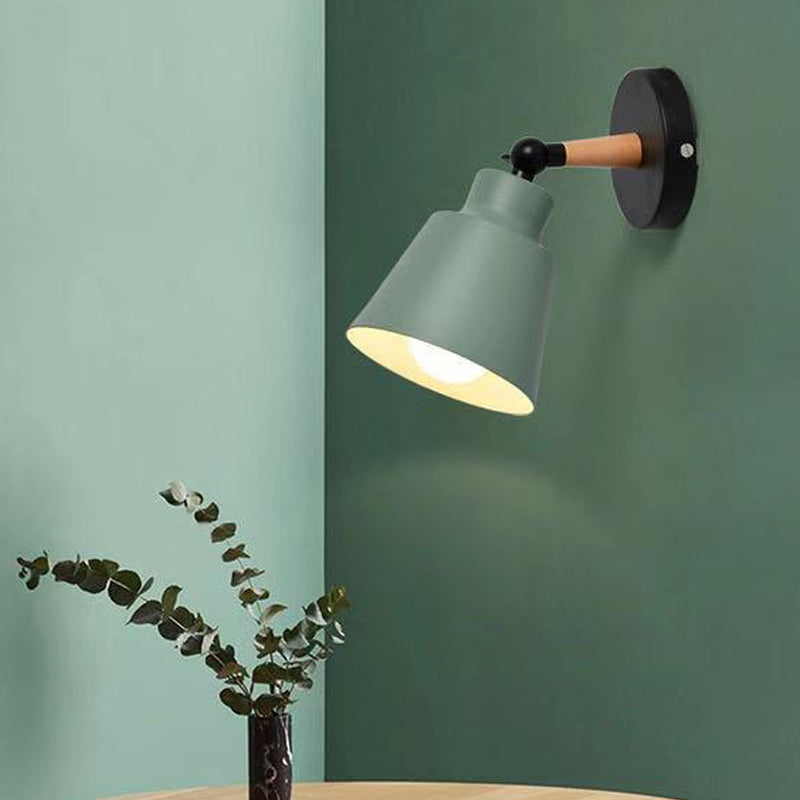 Nordic Metall Wall Light 5 "breite Makkaronwandleuchten mit Holz für Wohnzimmer