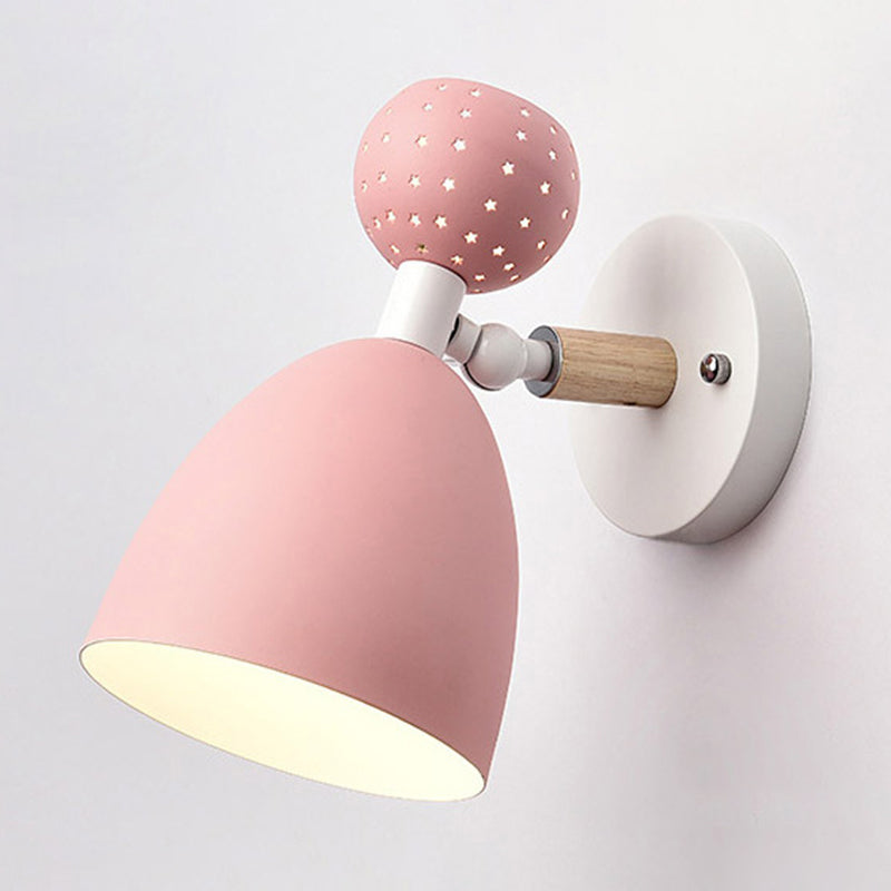 Mur en métal de style nordique clair