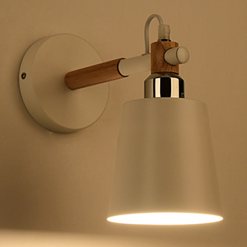 Murale en métal moderne Lumière Single Light Murce Murce avec bois pour la chambre