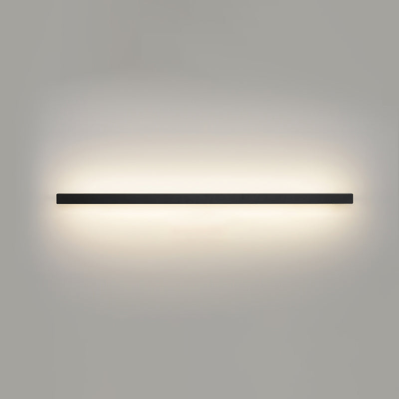 Éclairage de mur en métal linéaire