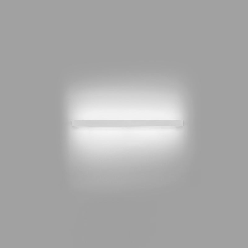 Éclairage de mur en métal linéaire