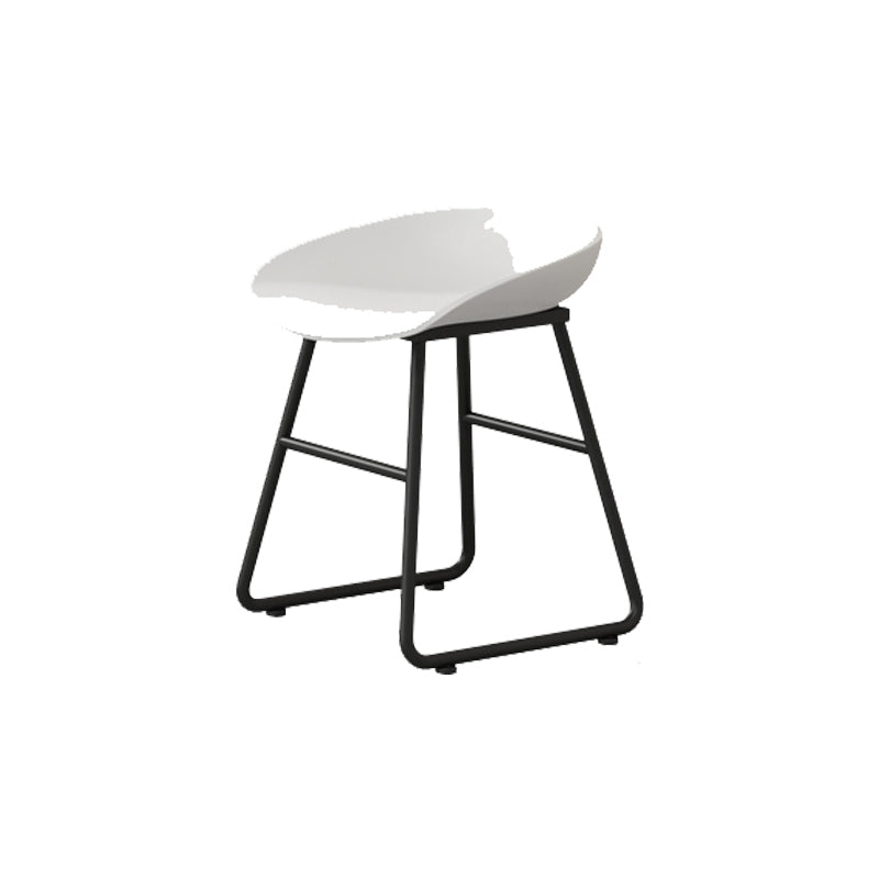 Modern Armless Backrest Counter Stool Iron Kitchen Bar Stool with Plastic Seat