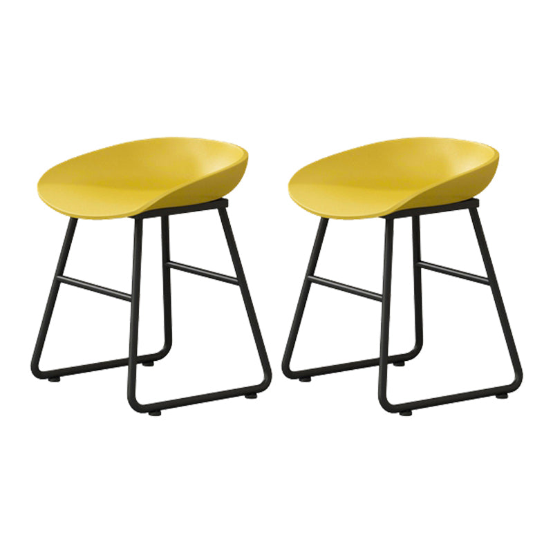 Modern Armless Backrest Counter Stool Iron Kitchen Bar Stool with Plastic Seat