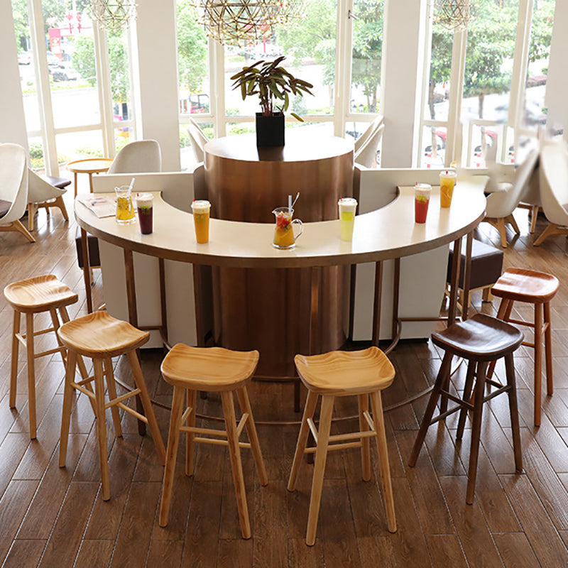 Modern Style Solid Wood Bar Stool with Footrest and Saddle Seat Indoor Bar Stool