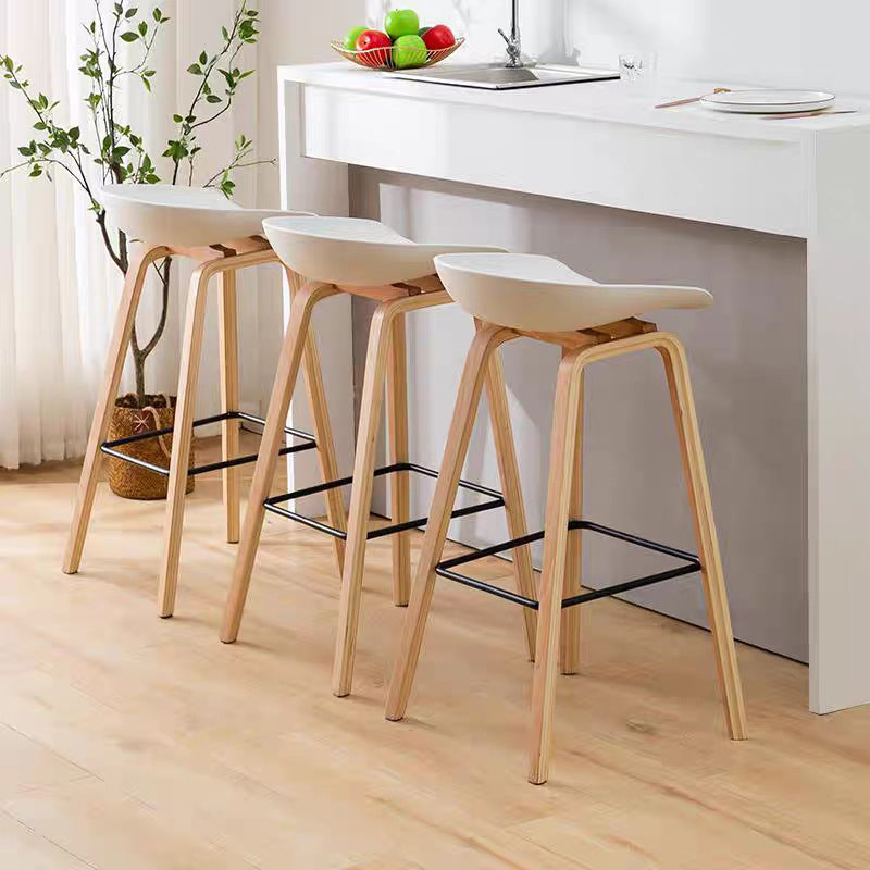 Moderner Stuhl mit Massivholz -Bar mit Fußstütze mit einem Bistro -Bistro -Hocker von Fußstützen 30 Zoll