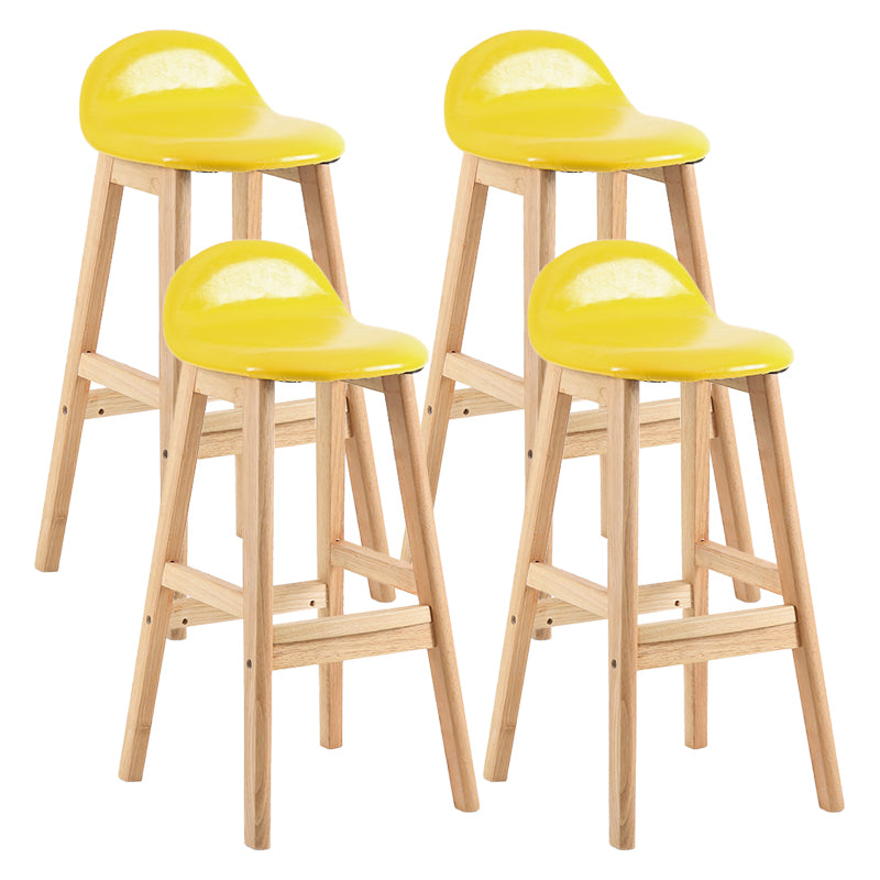 Taburete de bar interior de cuero contemporáneo de madera maciza con respaldo bajo