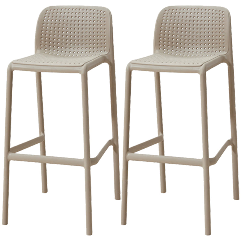 Sgabello da bar in plastica moderno sgabello da banco posteriore senza braccio con sedile di plastica e pedale