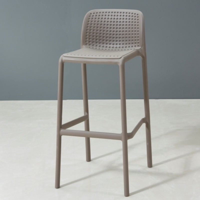 Sgabello da bar in plastica moderno sgabello da banco posteriore senza braccio con sedile di plastica e pedale