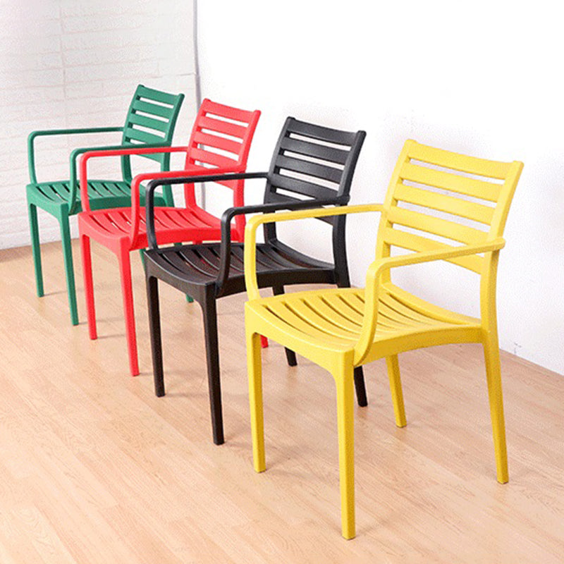 Sillas de comedor contemporáneas Silla lateral con brazo de comedor con patas de plástico