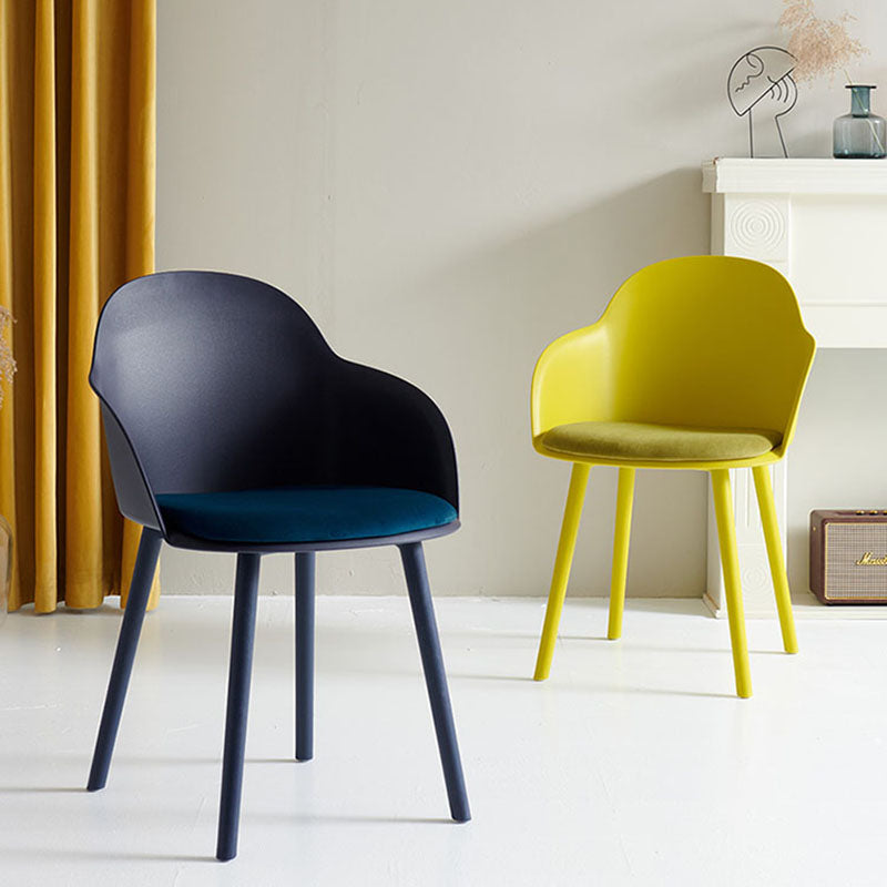 Sillas de comedor contemporáneas con respaldo sólido, sillas laterales con brazos y patas de plástico