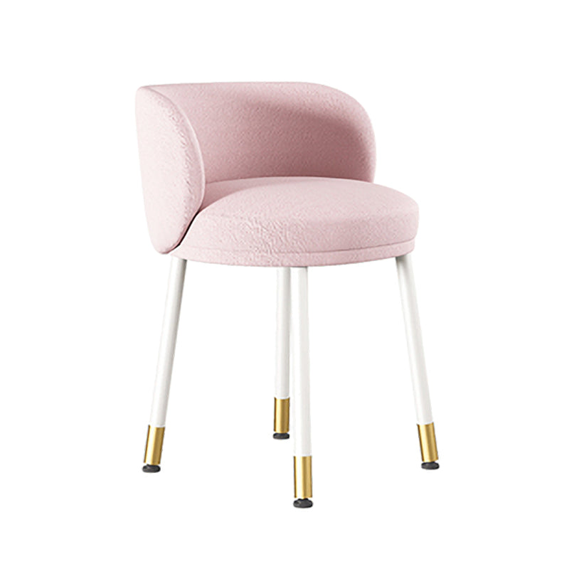 Scandinavische stijl armloze stoel met stevige rugleuning en gestoffeerde zijstoelen