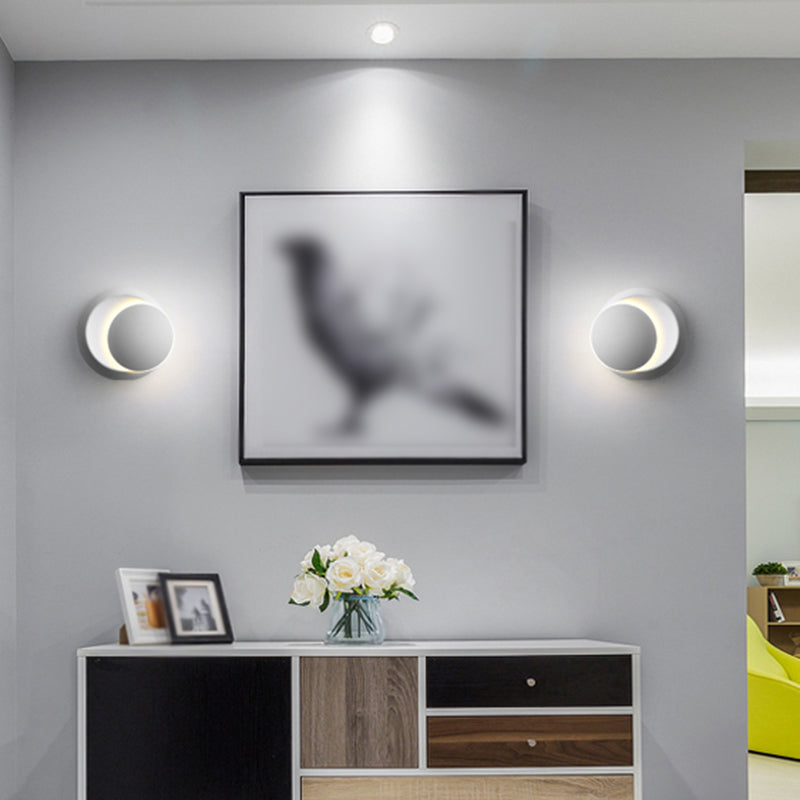 Moderner Stil runder Schatten Wandleuchten Metall 1-Licht-Wandmontage Beleuchtung