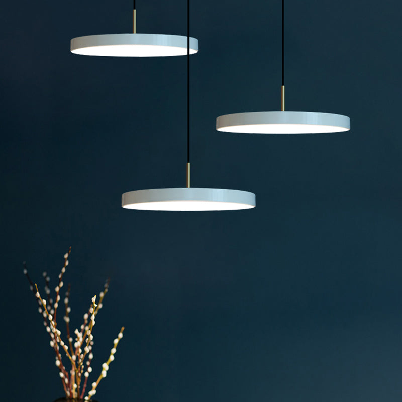 Éclairage suspendu de forme de cercle Métal de style moderne 1 lampe suspendue légère pour chambre à coucher