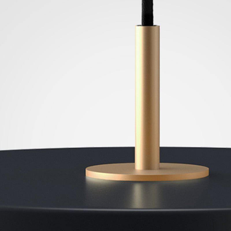 Éclairage suspendu de forme de cercle Métal de style moderne 1 lampe suspendue légère pour chambre à coucher