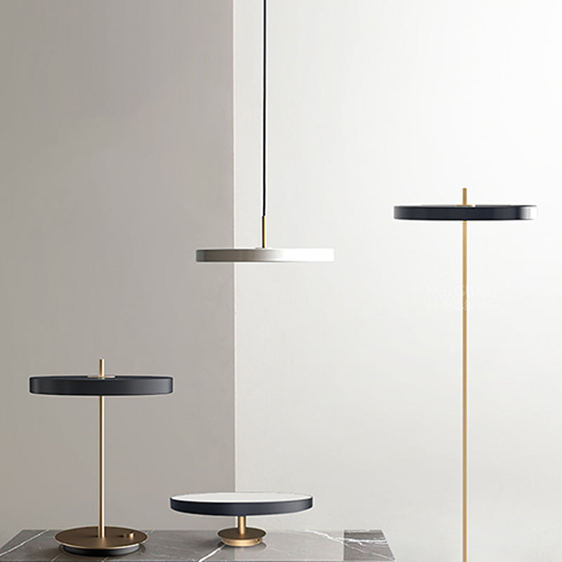 Éclairage suspendu de forme de cercle Métal de style moderne 1 lampe suspendue légère pour chambre à coucher