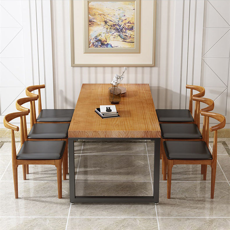 Metal Industrial Dining Table Pine Wood Top Table for Kitchen and Dining Room