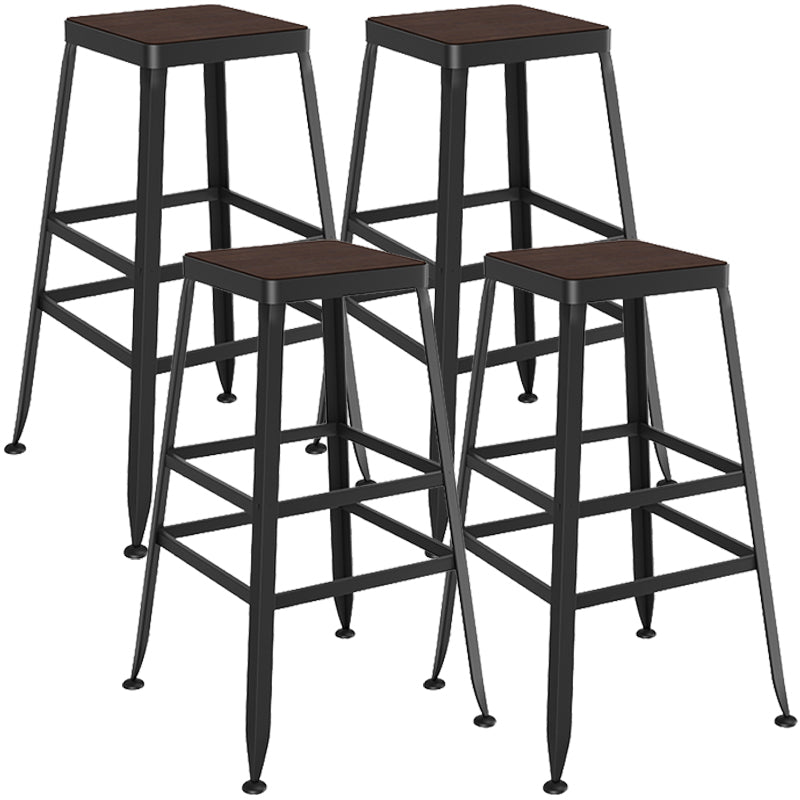 Taburete de bar interior de madera maciza de metal contemporáneo con respaldo