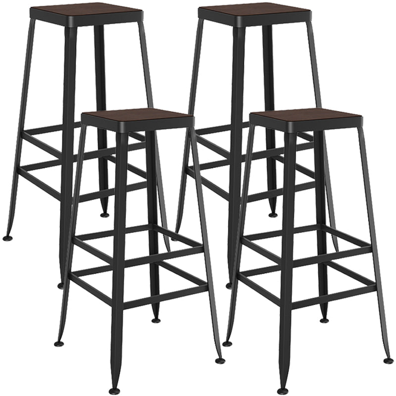Taburete de bar interior de madera maciza de metal contemporáneo con respaldo