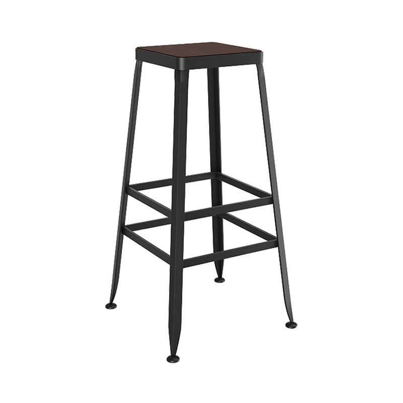 Taburete de bar interior de madera maciza de metal contemporáneo con respaldo