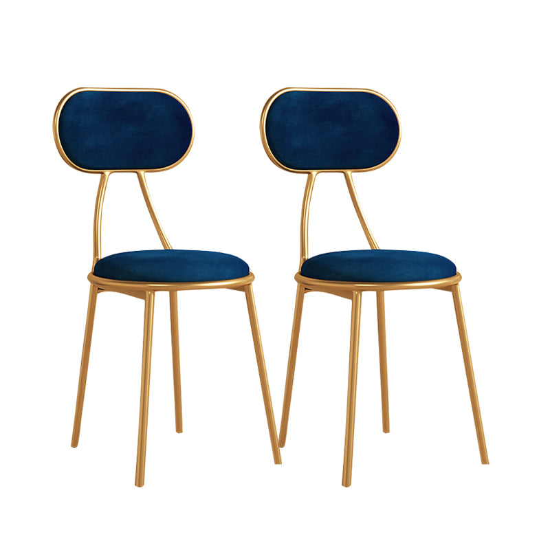 Sillas laterales con respaldo abierto apilables de estilo nórdico que cenan la silla lateral de tela