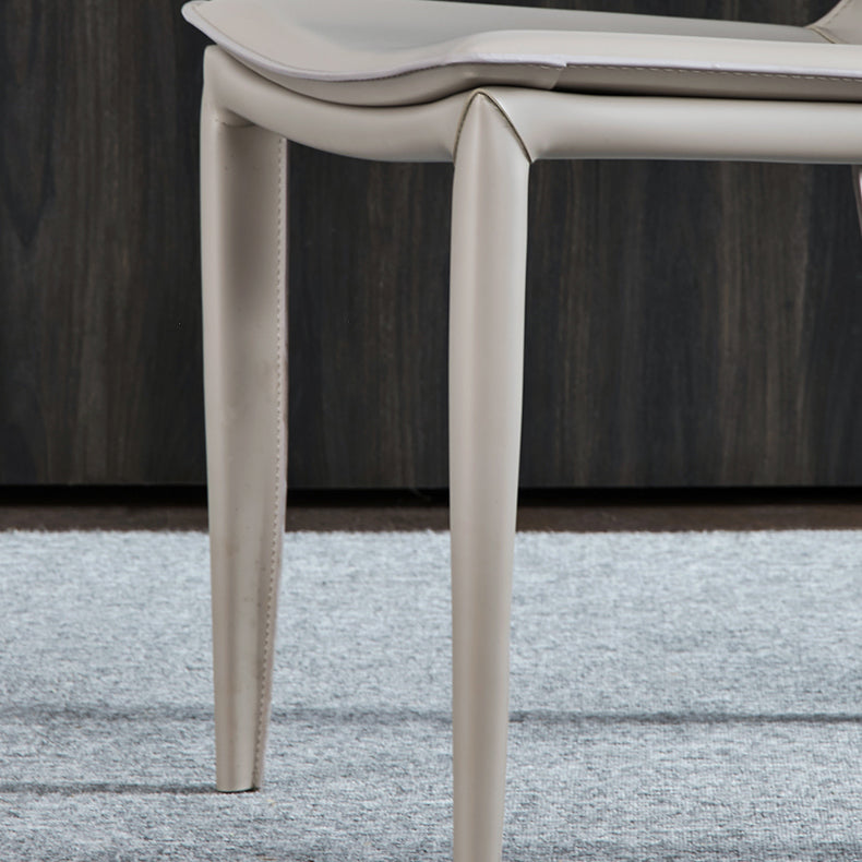 Silla de comedor sin brazos de cuero moderno, sillas de comedor de metal para uso en restaurantes