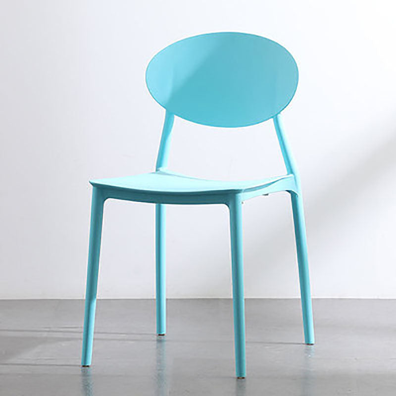 Silla contemporánea con respaldo abierto, silla lateral sin brazos con patas de plástico